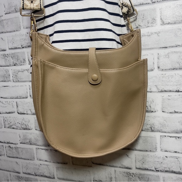 Ahdorned Handbags - Ahdorned Messenger Adjustable Guitar Straps Crossbody